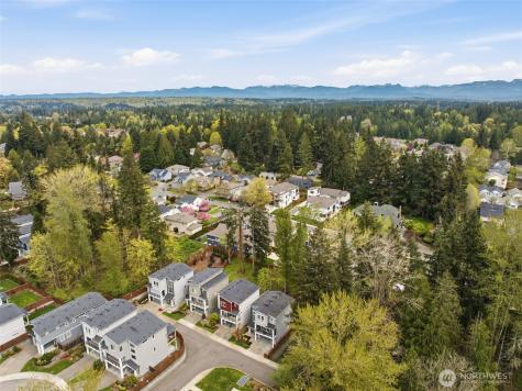 1050 NE 230th Avenue Sammamish WA 98074