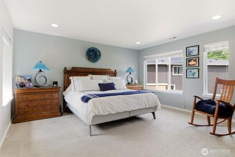 1228 28th Avenue Ct SW Puyallup WA 98373