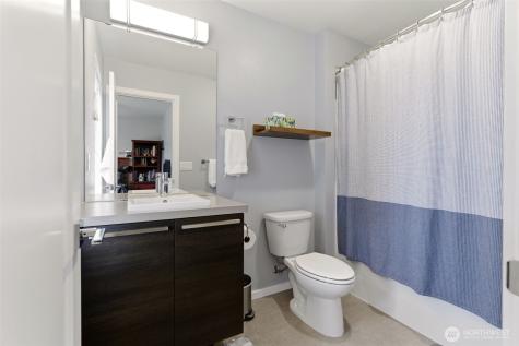 1228 28th Avenue Ct SW Puyallup WA 98373