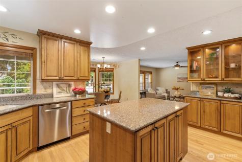 15801 NE 25th Street Vancouver WA 98684
