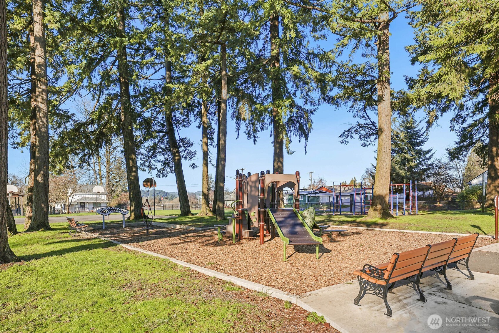 856 NW Folsom Street Chehalis WA 98532