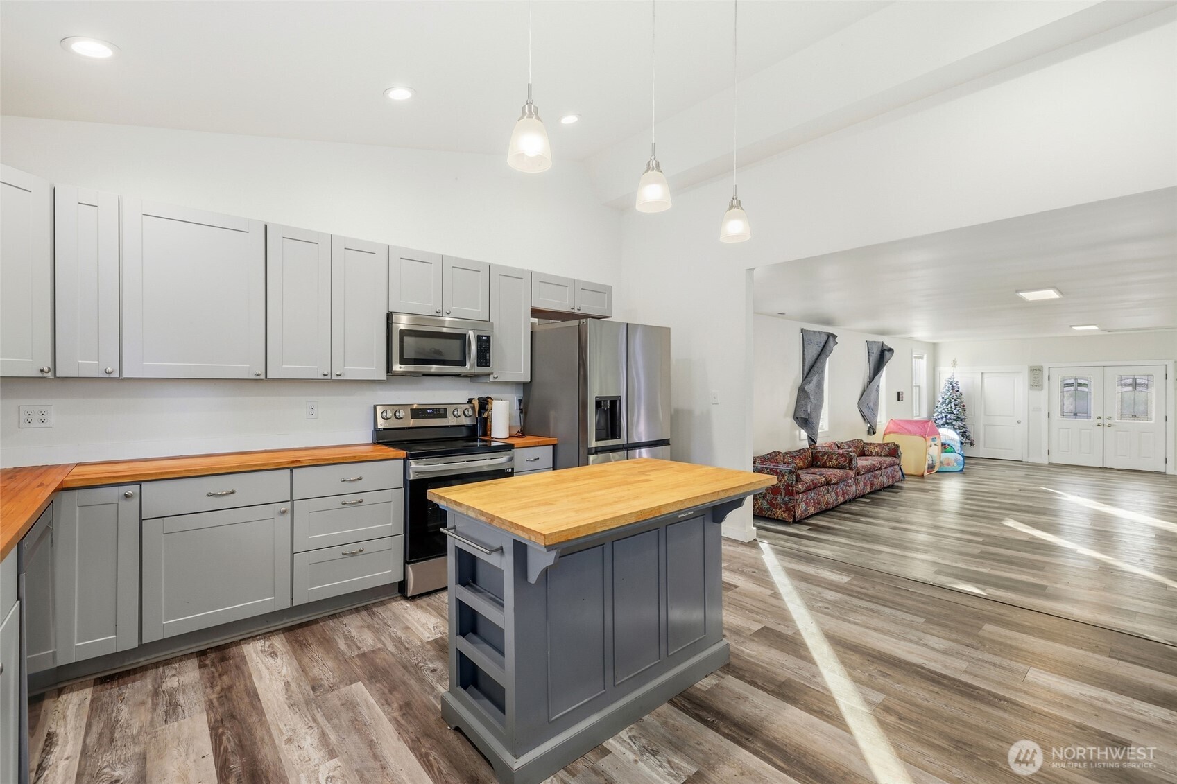 856 NW Folsom Street Chehalis WA 98532