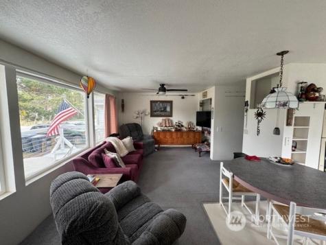 616 S Surf Street Westport WA 98595