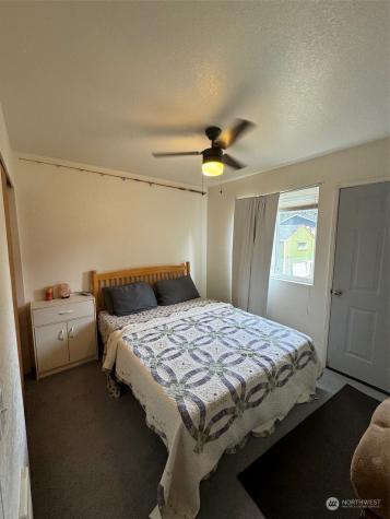 616 S Surf Street Westport WA 98595
