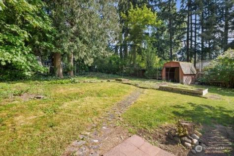 15717 97th Avenue Ct E Puyallup WA 98375