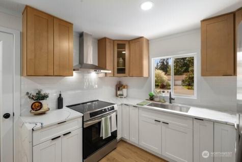 15717 97th Avenue Ct E Puyallup WA 98375