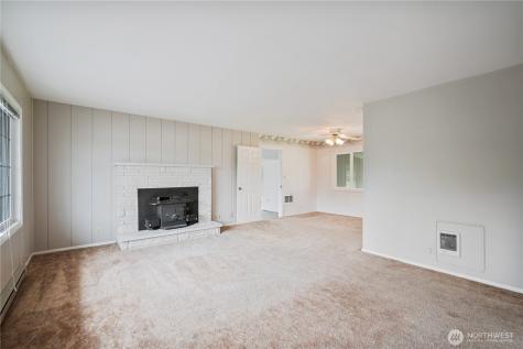 933 S Nevada Drive Longview WA 98632