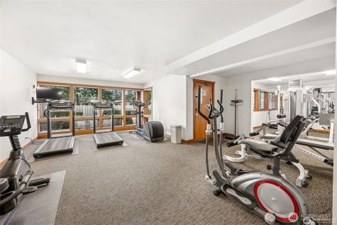 2500 S 370th Street Federal Way WA 98003