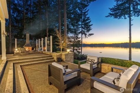6947 Cooper Point Road NW Olympia WA 98502