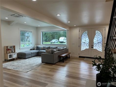 31305 SE 202nd Avenue Kent WA 98042
