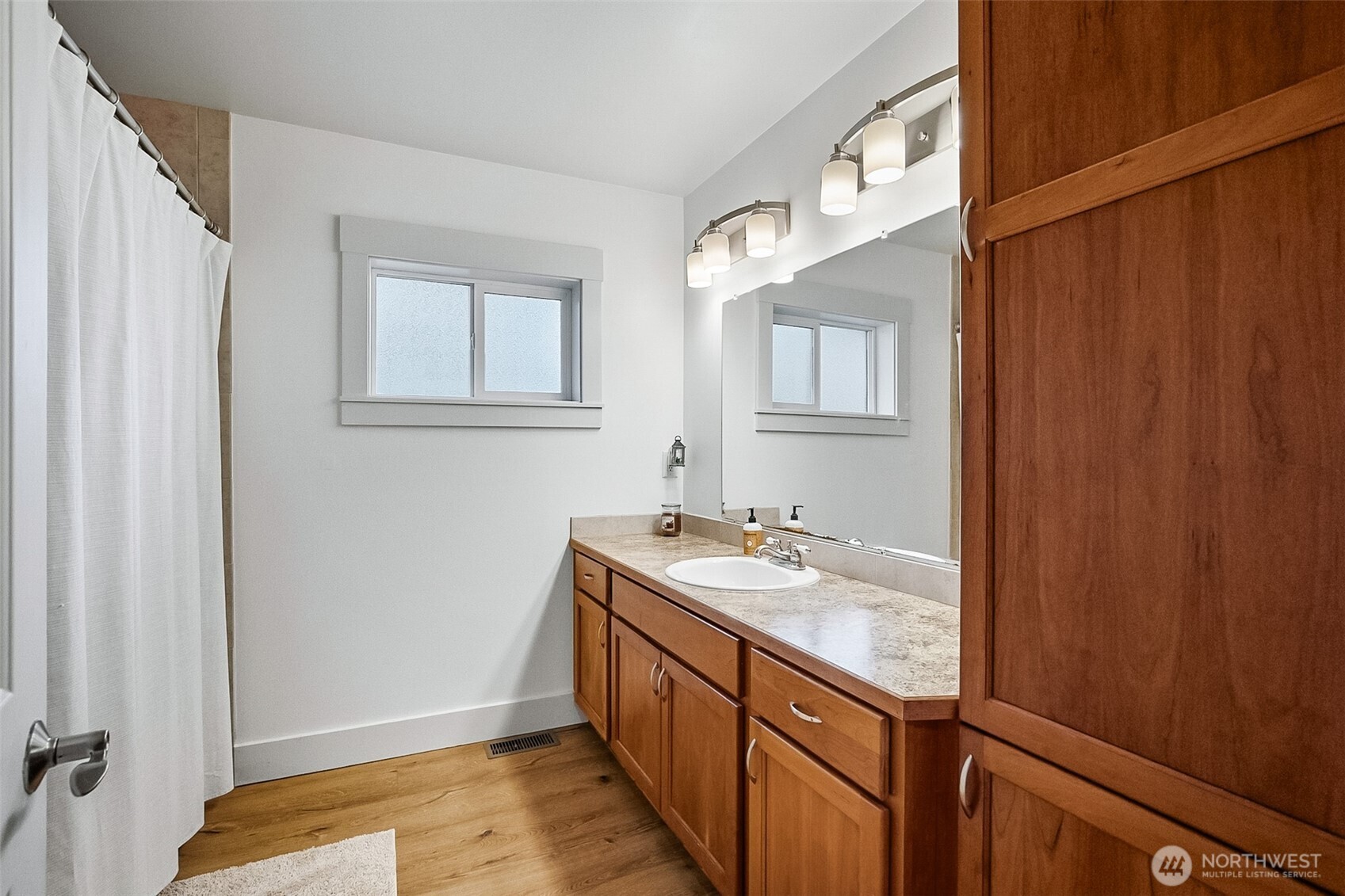 3215 19th Street Everett WA 98201