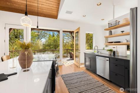 15504 SE 18th Street Bellevue WA 98007