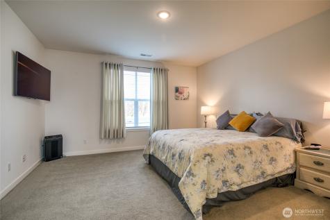 28 Roup Road Montesano WA 98563