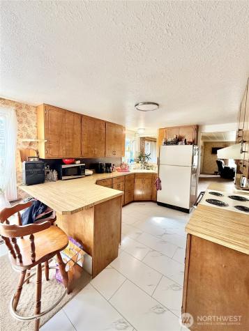 213 Bartlett Avenue E Omak WA 98841