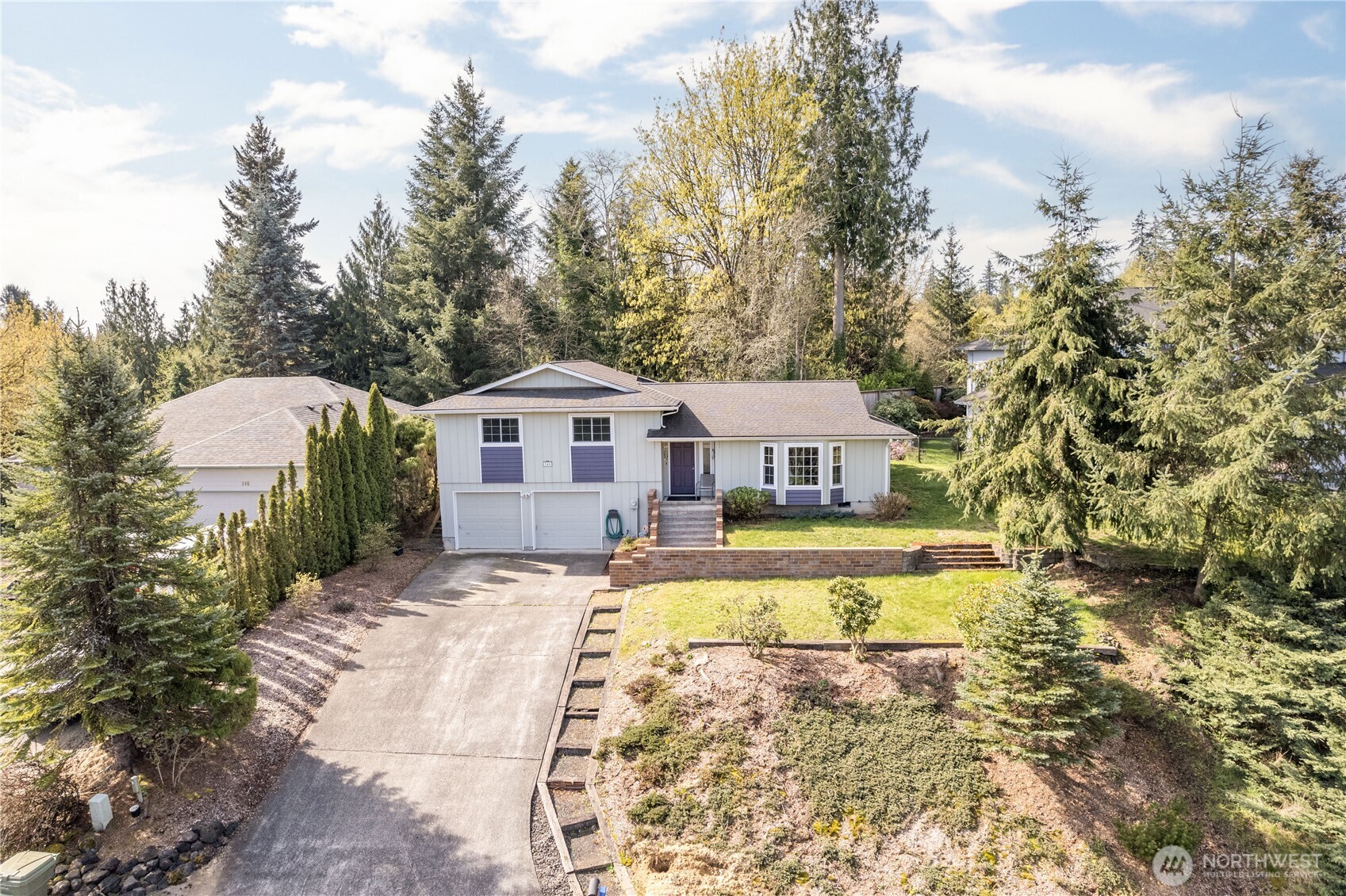 240 St. James Place Longview WA 98632
