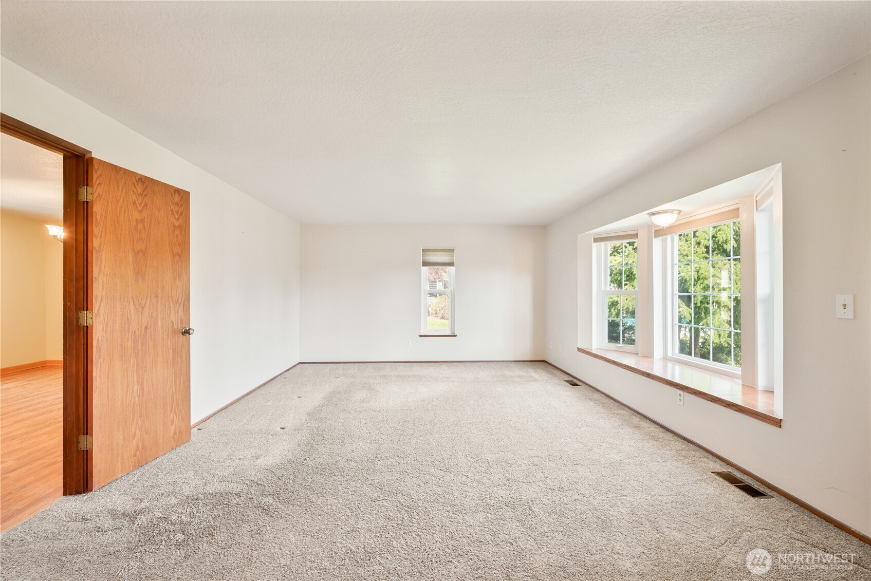 240 St. James Place Longview WA 98632
