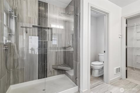 8297 5th Avenue NE Seattle WA 98115