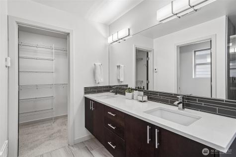 8297 5th Avenue NE Seattle WA 98115