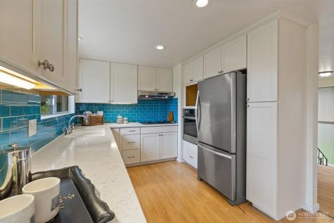 16610 SE 24th Street Bellevue WA 98008