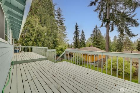 16610 SE 24th Street Bellevue WA 98008