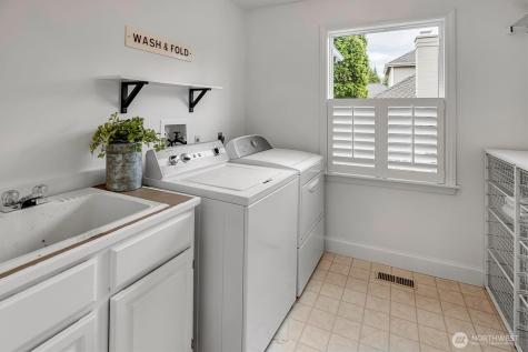 14127 205th Avenue NE Woodinville WA 98077