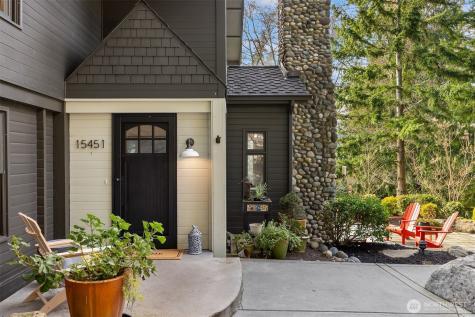 15451 Harvey Road NE Bainbridge Island WA 98110