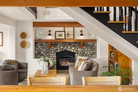 15451 Harvey Road NE Bainbridge Island WA 98110