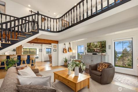 15451 Harvey Road NE Bainbridge Island WA 98110