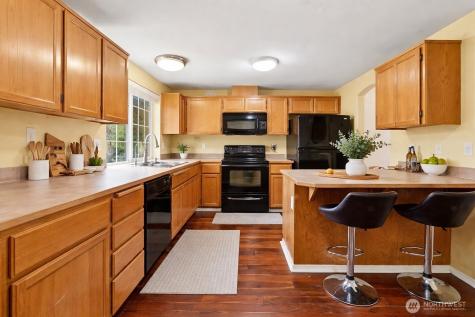 21112 55th Avenue Court E Spanaway WA 98387