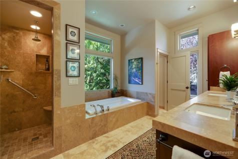 22843 Tranquility Place NE Kingston WA 98346