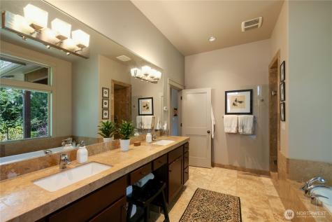 22843 Tranquility Place NE Kingston WA 98346
