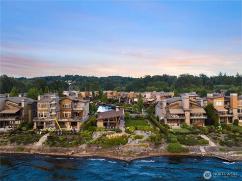 1211 N 42nd Place Renton WA 98056