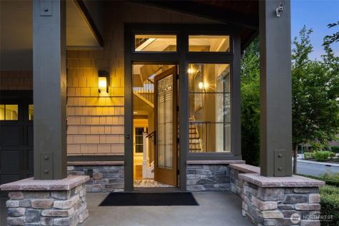 1211 N 42nd Place Renton WA 98056