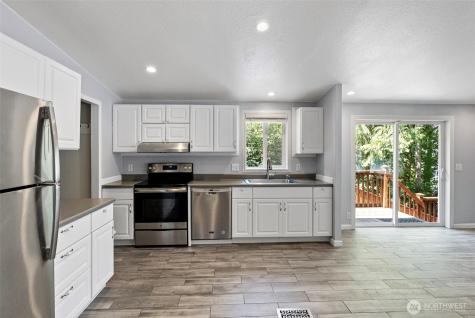 3355 SE Arcadia Road Shelton WA 98584