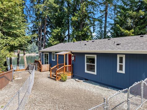 3355 SE Arcadia Road Shelton WA 98584