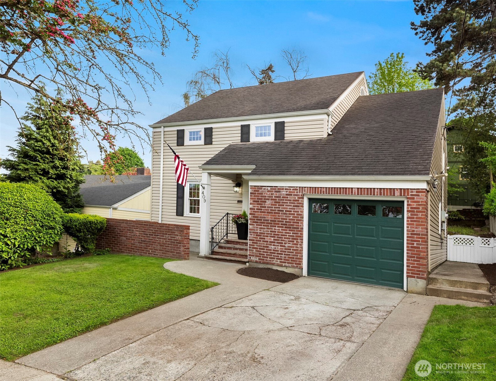 409 W Dravus Street Seattle WA 98119