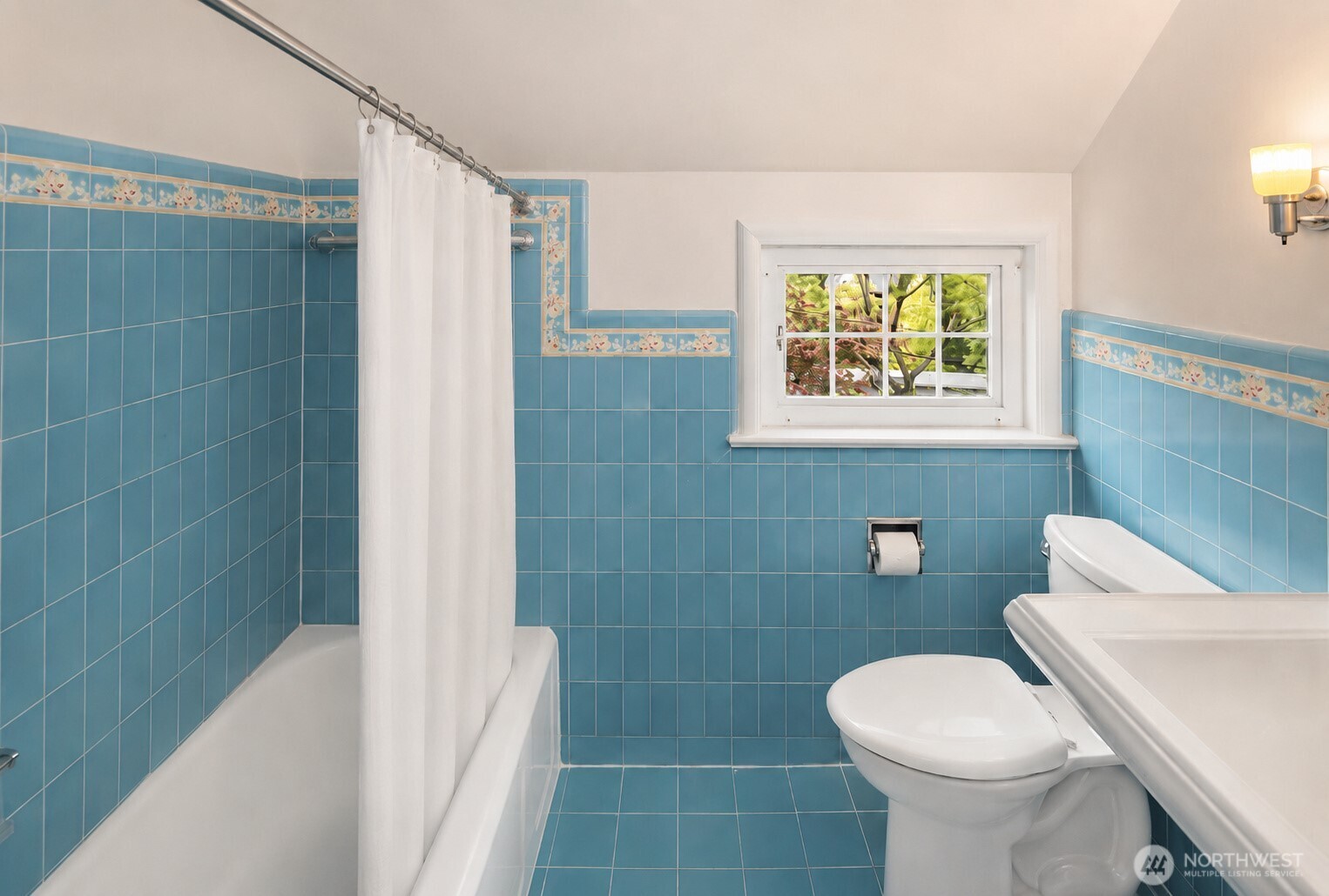 409 W Dravus Street Seattle WA 98119