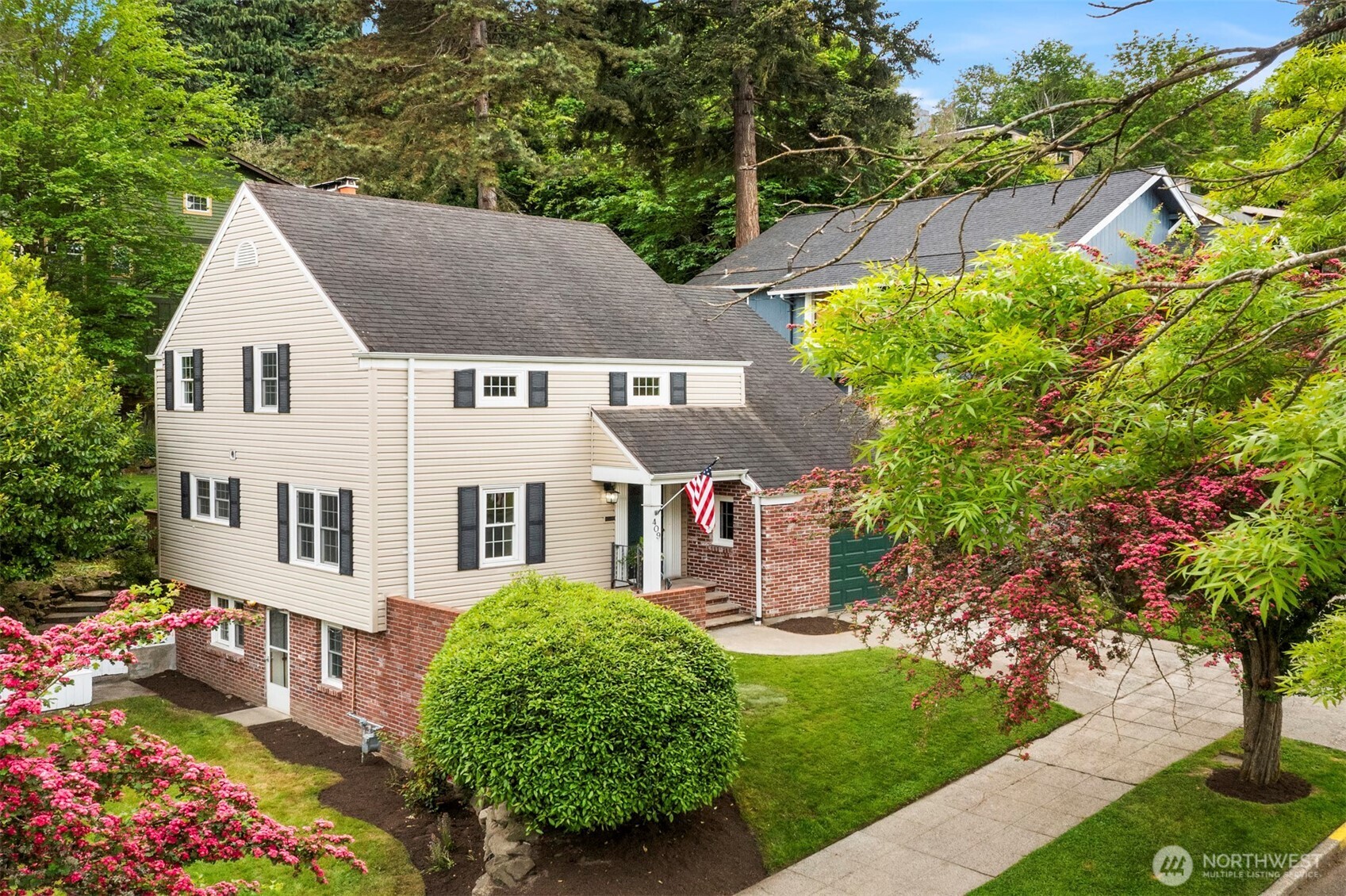409 W Dravus Street Seattle WA 98119