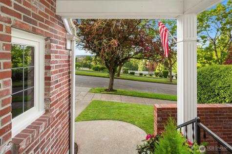409 W Dravus Street Seattle WA 98119
