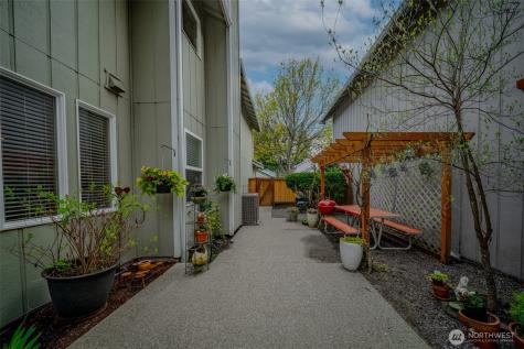 4684 Barrington Lane SE Olympia WA 98513
