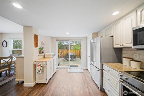 4684 Barrington Lane SE Olympia WA 98513