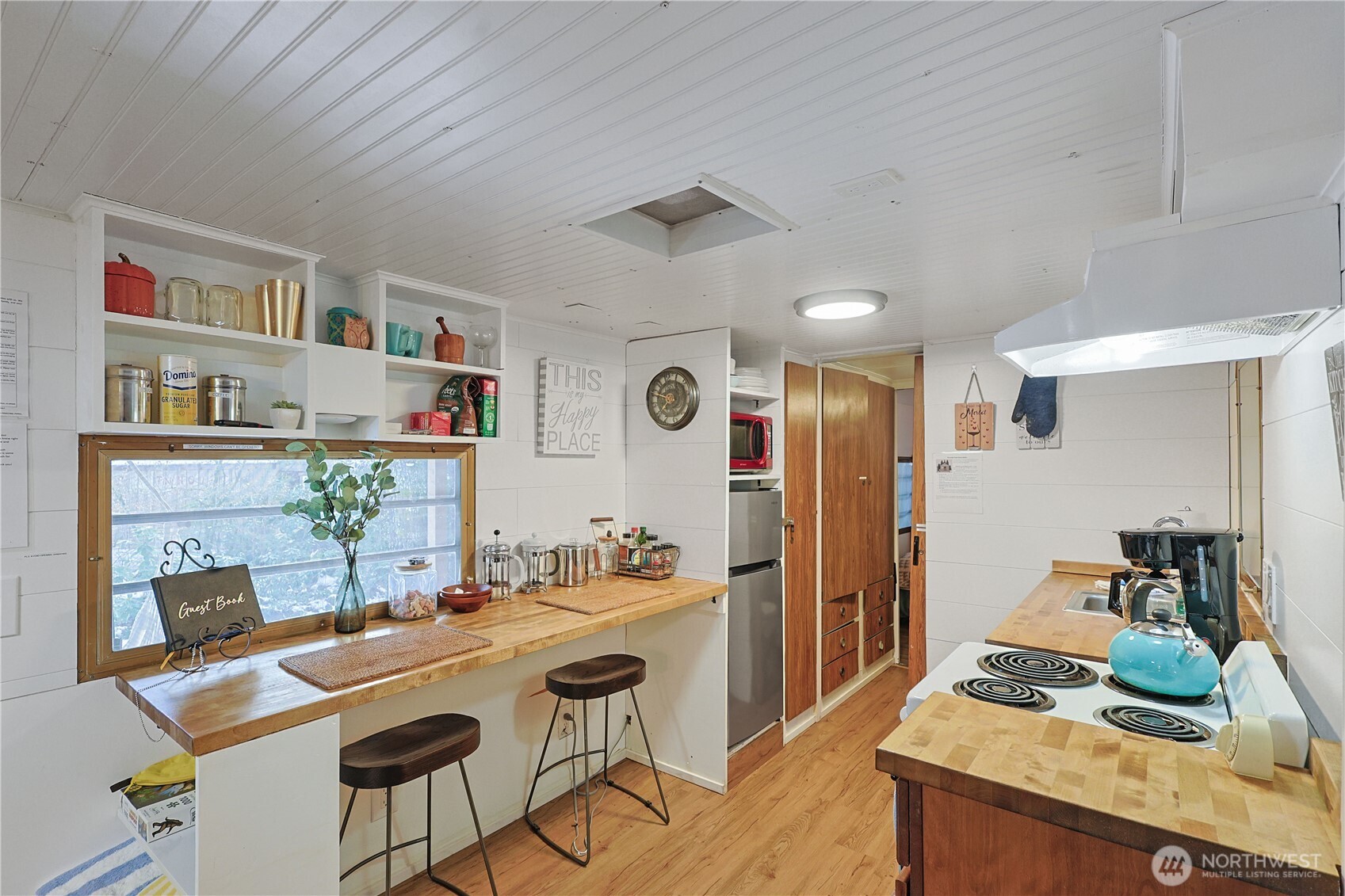 137 Paradise Drive Ashford WA 98304