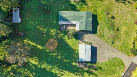 208 W Orchard Street Oakville WA 98568