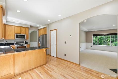 8206 211th Avenue SE Snohomish WA 98290
