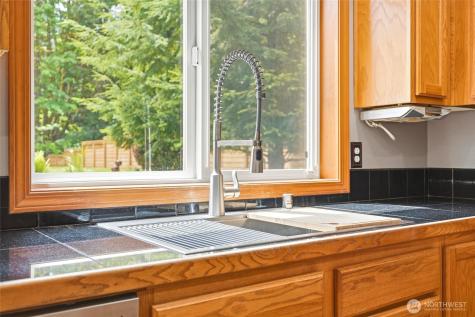 8206 211th Avenue SE Snohomish WA 98290