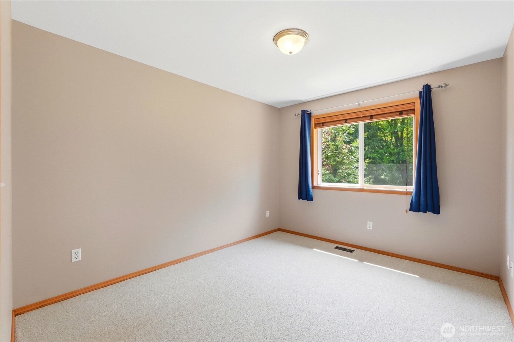 8206 211th Avenue SE Snohomish WA 98290