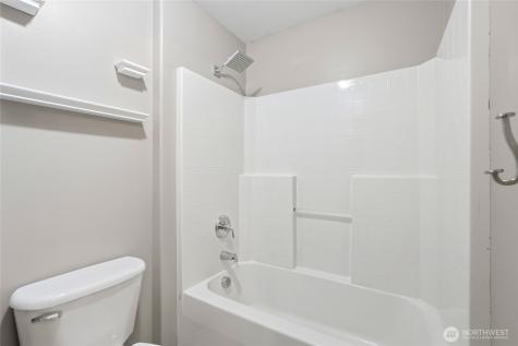 8206 211th Avenue SE Snohomish WA 98290