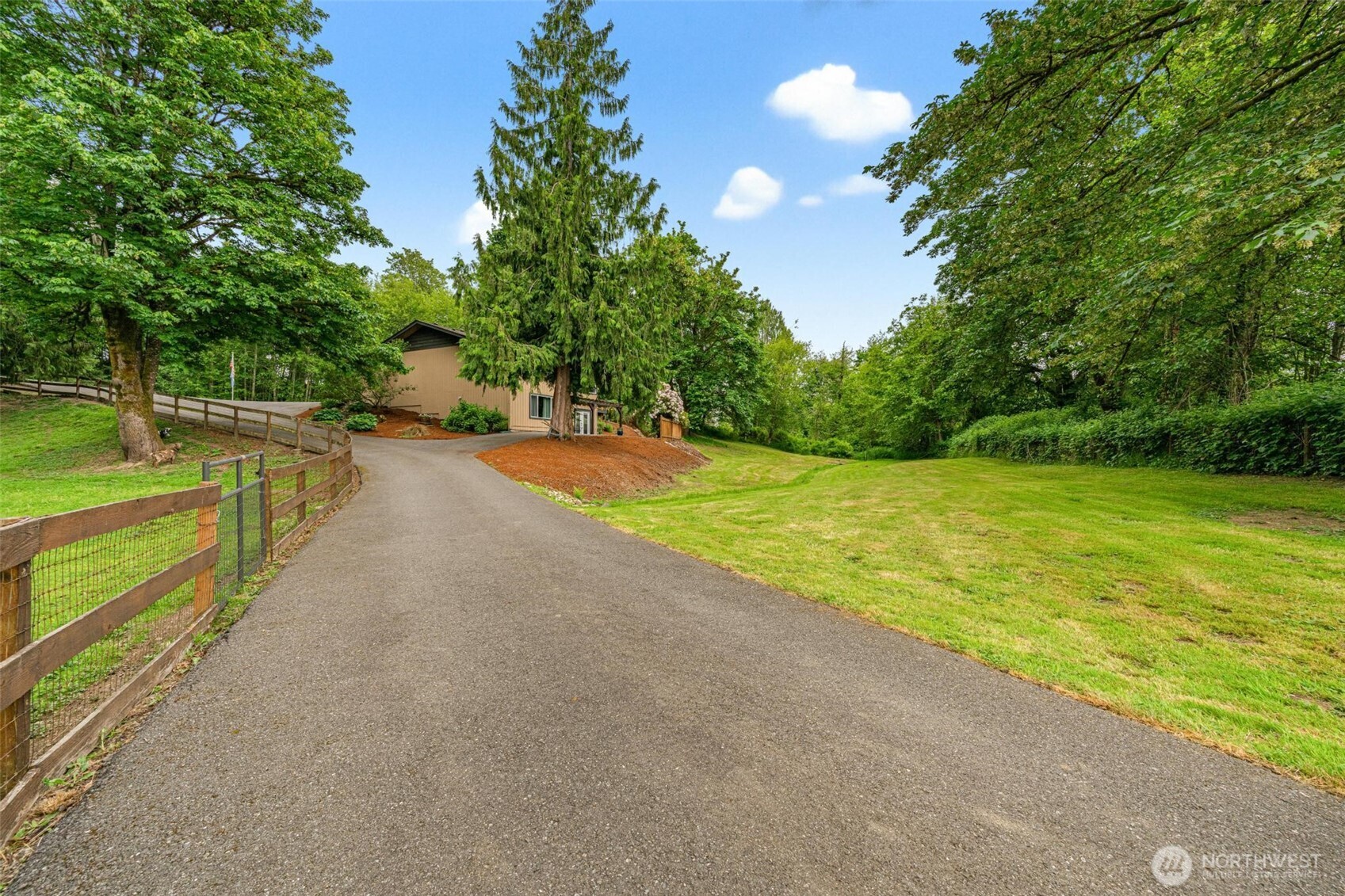 10507 167th Avenue SE Snohomish WA 98290