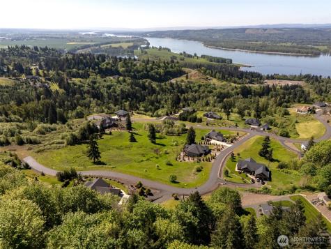 160 Windy River Kalama WA 98625