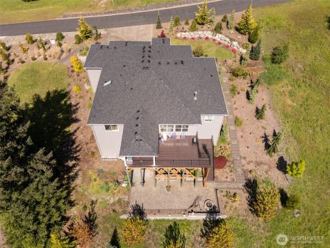 160 Windy River Kalama WA 98625